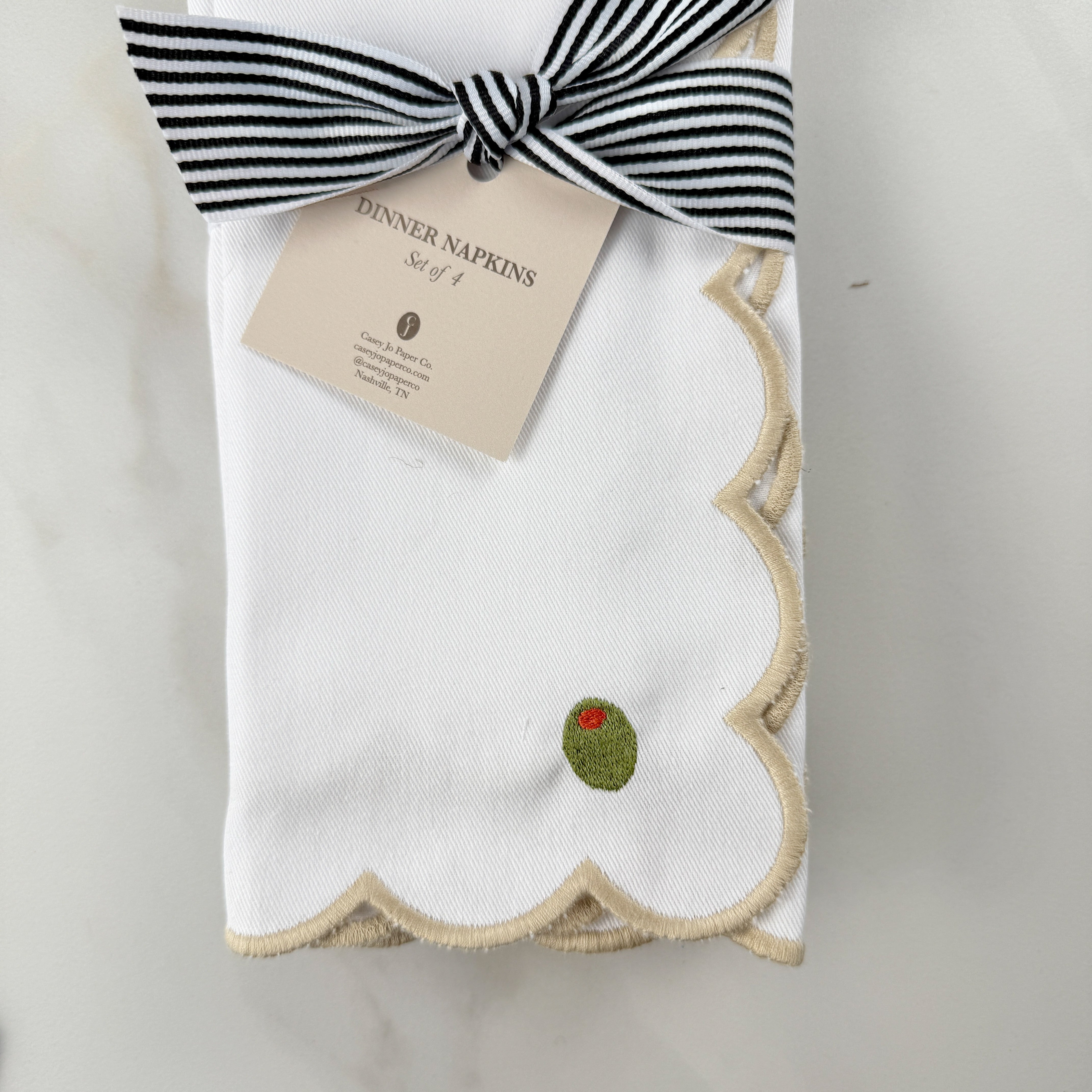 Casey Jo Paper Co. Embroidered Dinner Napkin - Thumbnail 4