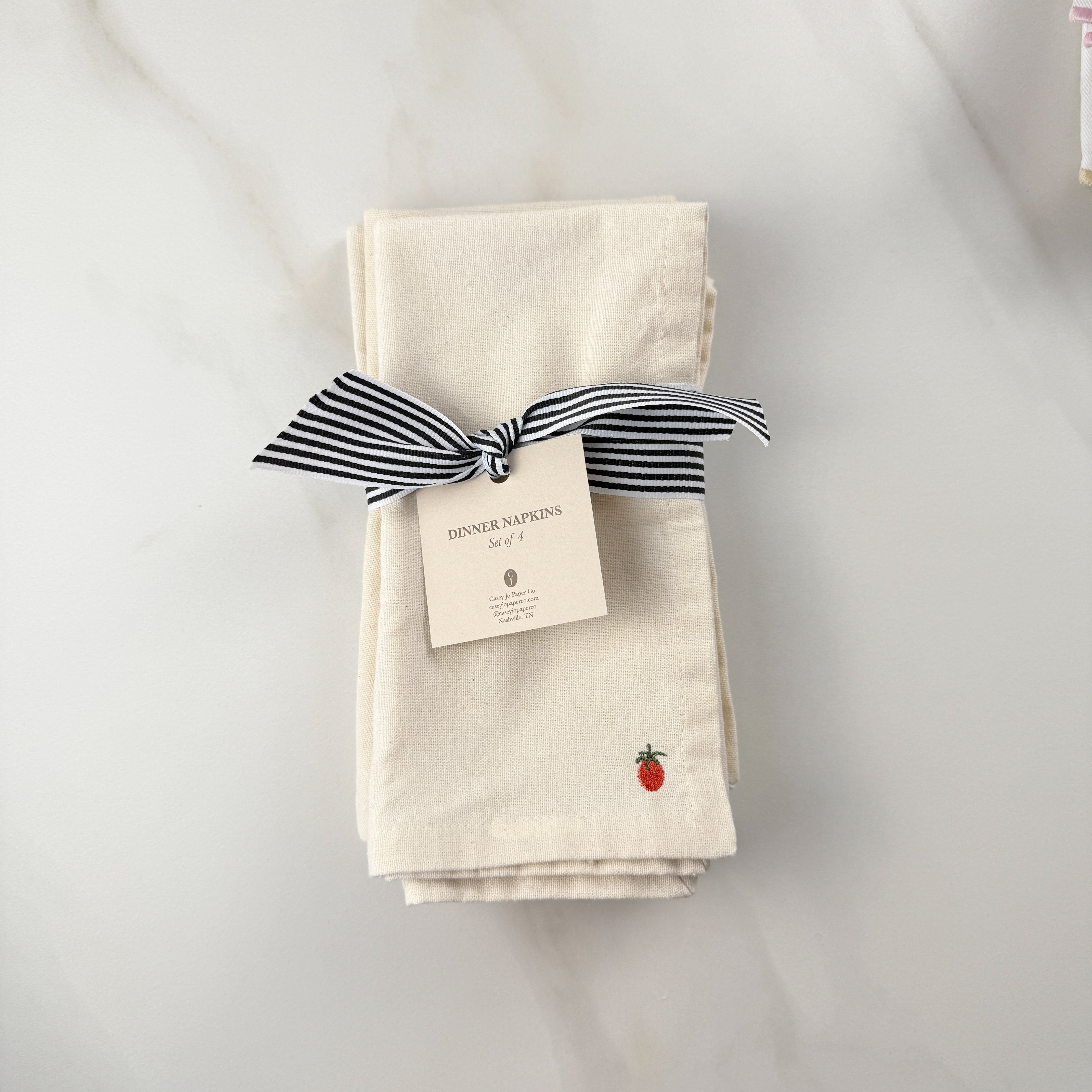 Tomato Embroidered Dinner Napkin Set