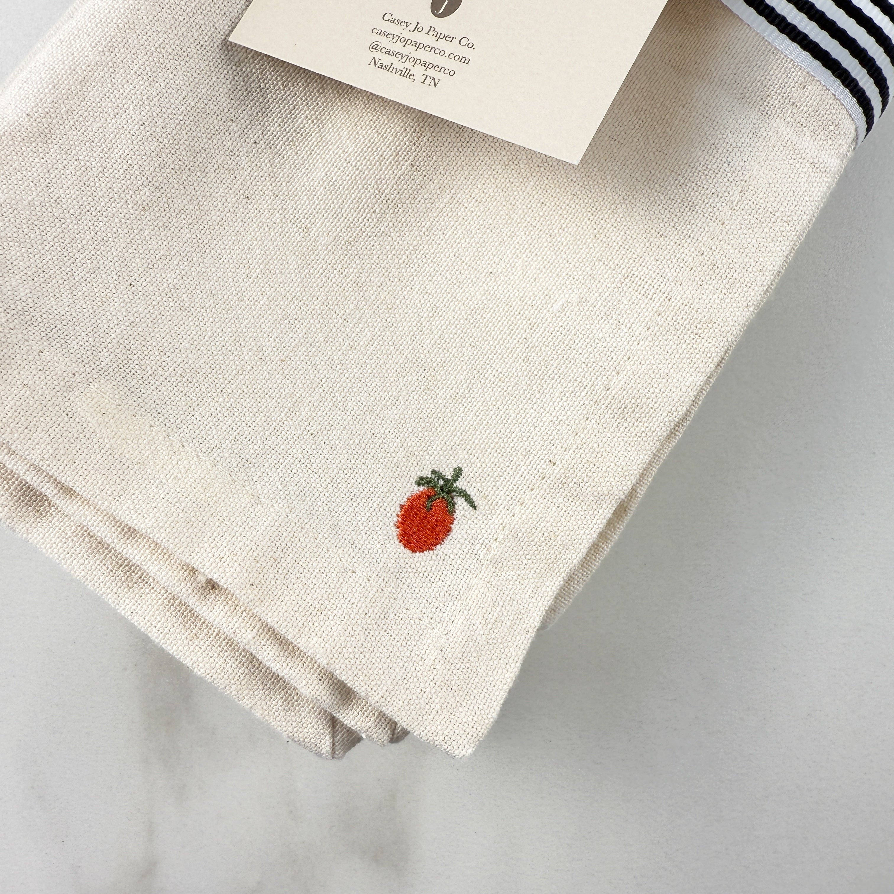 Tomato Embroidered Dinner Napkin Set