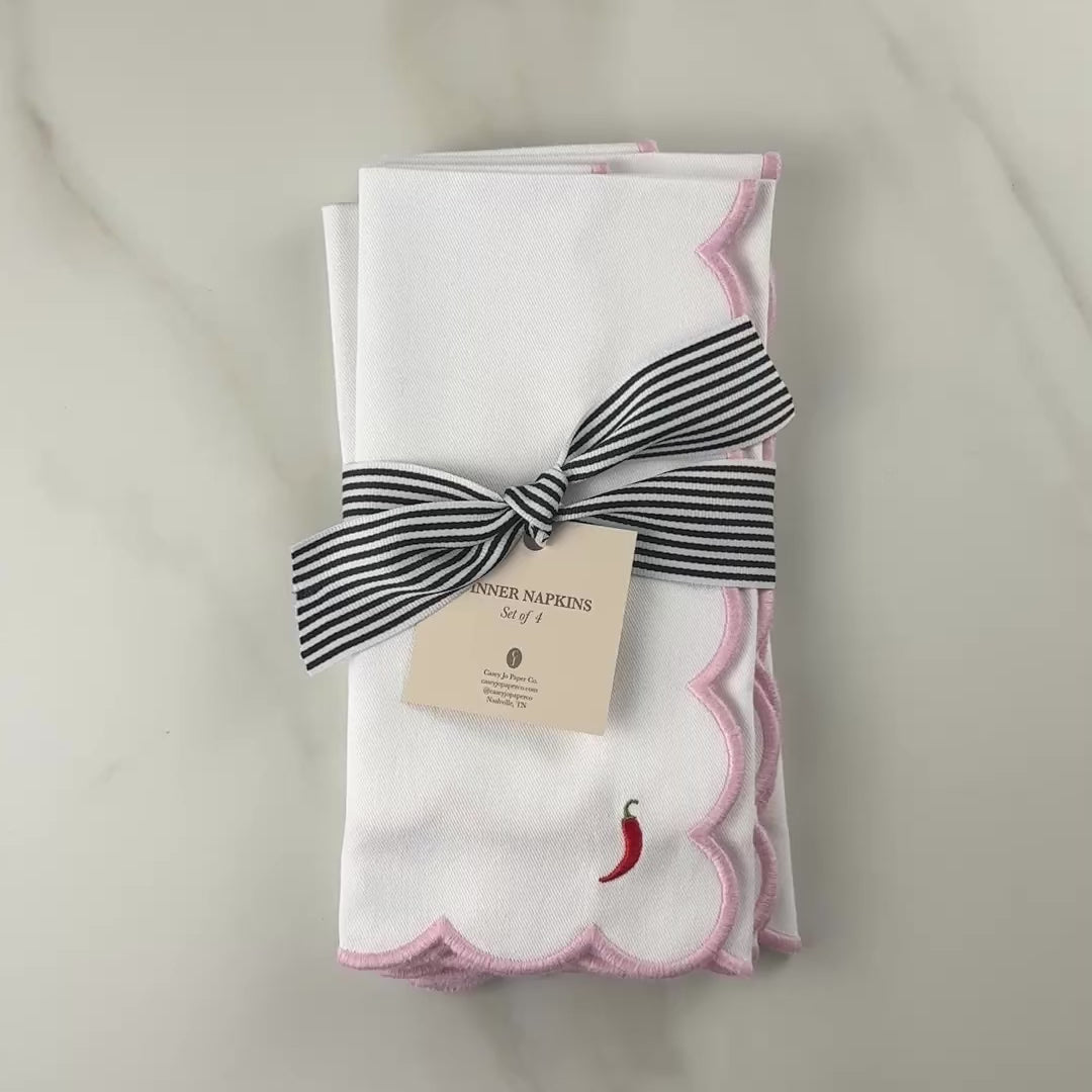 Load video: Scalloped Pepper Embroidered Dinner Napkin Set